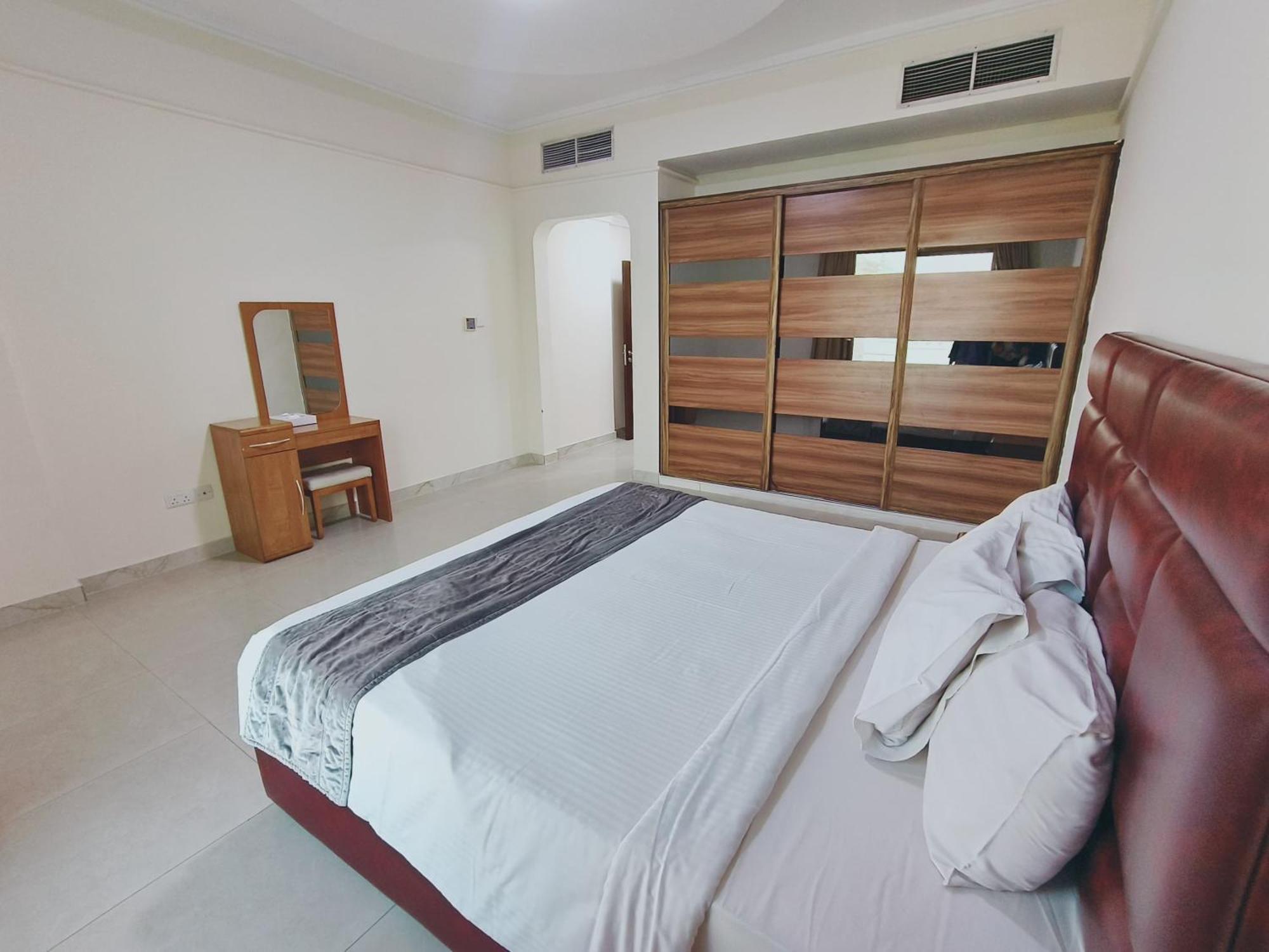 Marina Tower Otel Manama Dış mekan fotoğraf